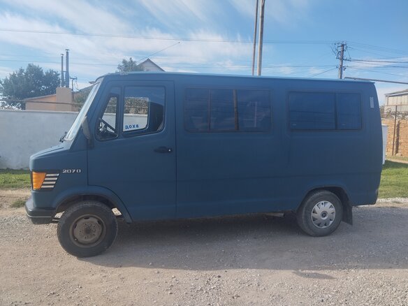 1985 Mercedes-Benz T1, синий, 355000 рублей - вид 3