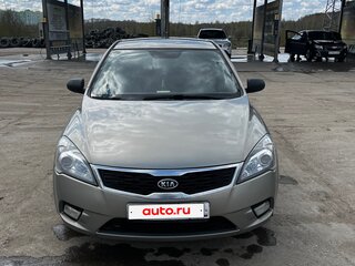 2010 Kia Ceed I Рестайлинг, серебристый, 480000 рублей, вид 1