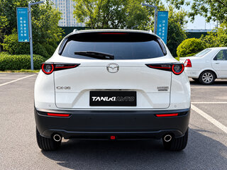 2023 Mazda CX-30 I, белый, 1900001 рублей, вид 3