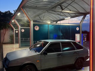 2002 Lada (ВАЗ) 21093i, серебристый, 139000 рублей, вид 2