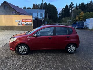 2008 Chevrolet Aveo I Рестайлинг, красный, 270000 рублей, вид 4
