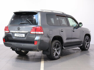 2011 Toyota Land Cruiser 200 Series, серый, 2579000 рублей, вид 5