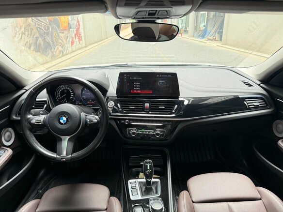 2021 BMW 1 серии 120i III (F52) Рестайлинг, белый, 1660000 рублей - вид 7