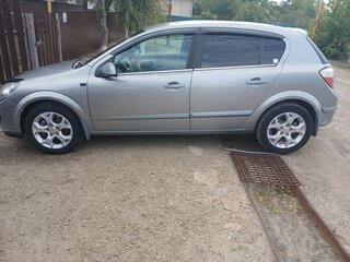 2007 Opel Astra H, серый, 650000 рублей, вид 4
