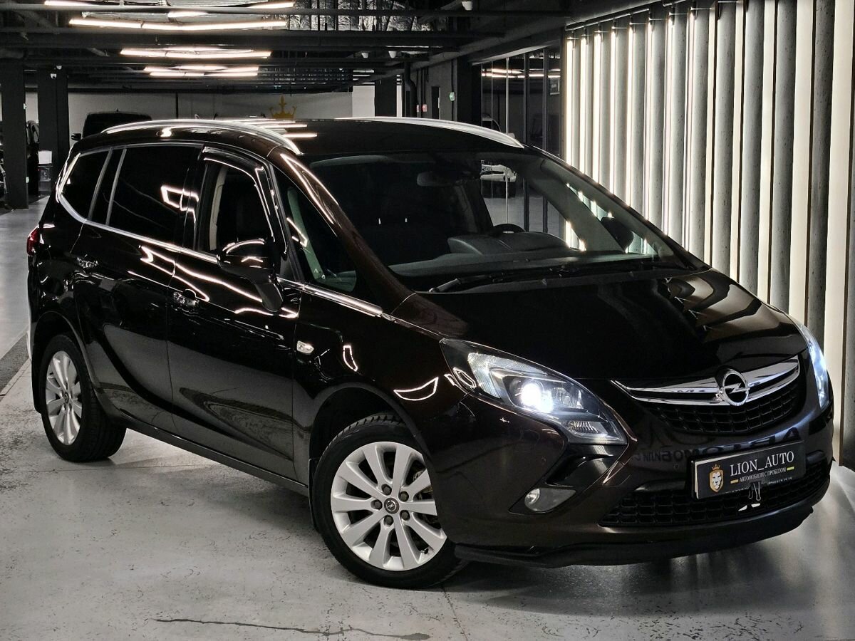 Открыть фотографии: Opel Zafira C
