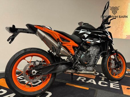 2023 KTM 890 Duke GP, чёрный, 899000 рублей, вид 3