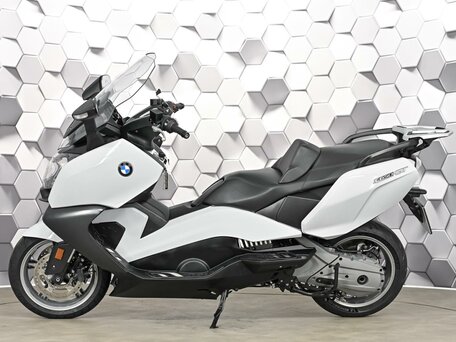 2016 BMW C 650 GT, белый, 669000 рублей, вид 4
