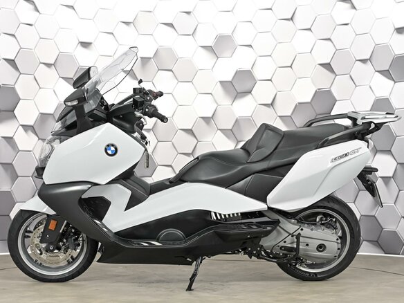 2016 BMW C 650 GT, белый, 669000 рублей - вид 3