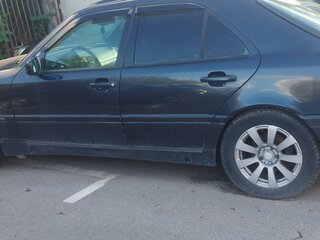 1996 Mercedes-Benz C-Класс 230 I (W202), синий, 120000 рублей, вид 3