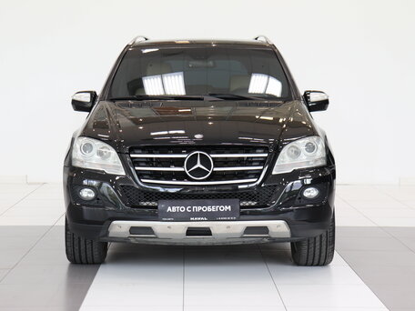 2010 Mercedes-Benz M-Класс 350 II (W164) Рестайлинг, чёрный, 1091000 рублей, вид 2