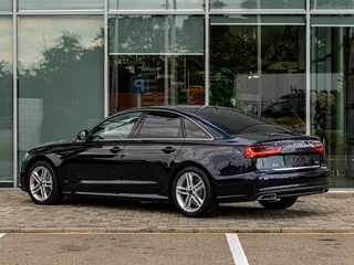 2018 Audi A6 IV (C7) Рестайлинг, чёрный, 1855000 рублей, вид 4