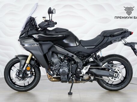 2026 Yamaha Tracer 9, чёрный, 1999000 рублей, вид 2