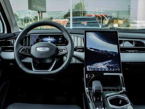 2026 Geely Atlas II, белый, 3870891 рублей - вид 20