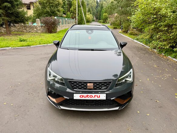 2019 SEAT Leon Cupra 300 7-speed III Рестайлинг, серый, 4700000 рублей - вид 1