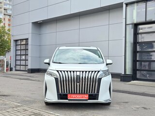 2024 Wey 80 Business Lounge 44.28 kWh, белый, 6449000 рублей, вид 2