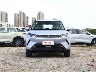 2025 BYD Yuan Up 45.12 kWh, серебристый, 2338664 рублей, вид 2