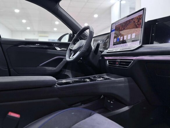 2026 Volkswagen Tiguan L Pro III (China Market), белый, 5200000 рублей - вид 5