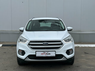 2018 Ford Kuga II Рестайлинг, белый, 1670000 рублей, вид 2