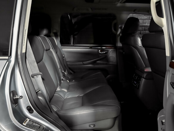2008 Lexus LX 570 III, серебристый, 3000000 рублей - вид 24