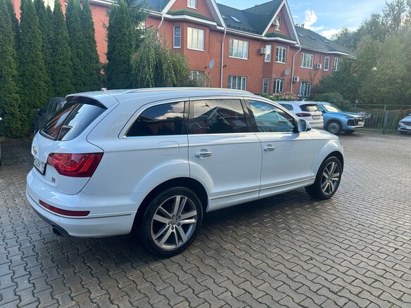 2014 Audi Q7 I (4L) Рестайлинг, белый - вид 2