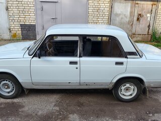1998 Lada (ВАЗ) 2107, белый, 160000 рублей, вид 4