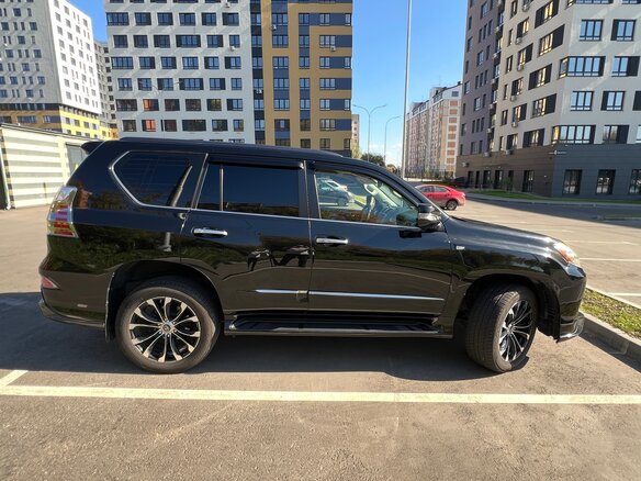 2016 Lexus GX 460 II Рестайлинг, чёрный, 5000000 рублей - вид 1