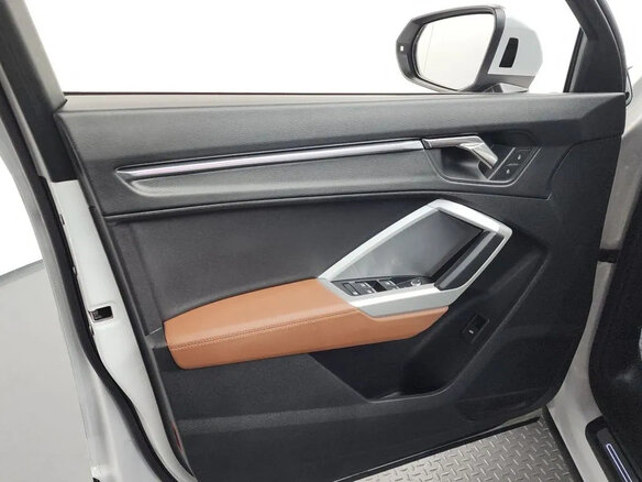 2023 Audi Q3 35 TDI II (F3), белый, 3233000 рублей - вид 13