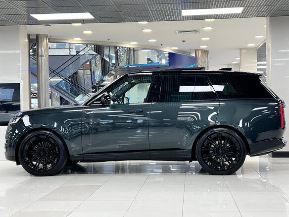 2026 Land Rover Range Rover D350 MHEV V, зелёный - вид 4