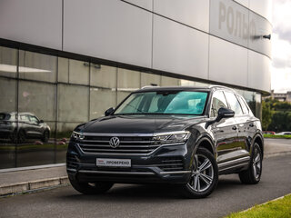 2019 Volkswagen Touareg III, зелёный, 4474000 рублей, вид 1