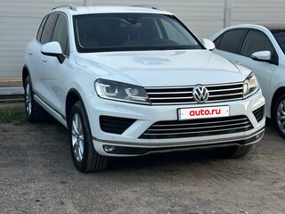 2015 Volkswagen Touareg II Рестайлинг, белый, 2850000 рублей, вид 1
