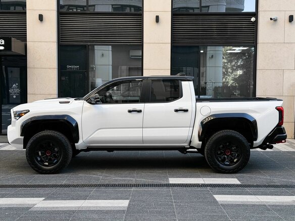 2025 Toyota Tacoma IV, белый, 11190000 рублей - вид 7