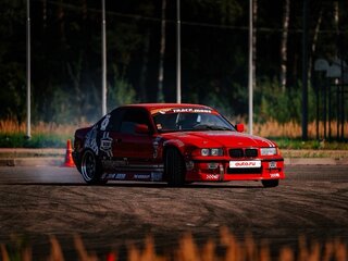 1992 BMW 3 серии 325i III (E36), чёрный, 1500000 рублей, вид 3