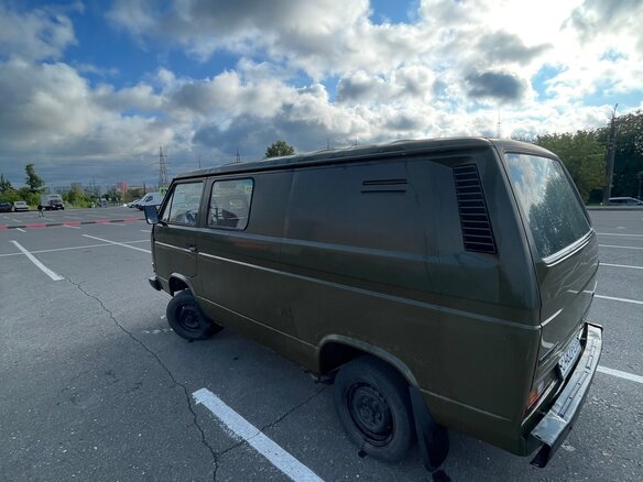1988 Volkswagen Transporter, зелёный, 295000 рублей - вид 3