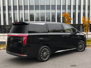 2026 GAC Trumpchi M8 II Рестайлинг, чёрный, 7190000 рублей, вид 3