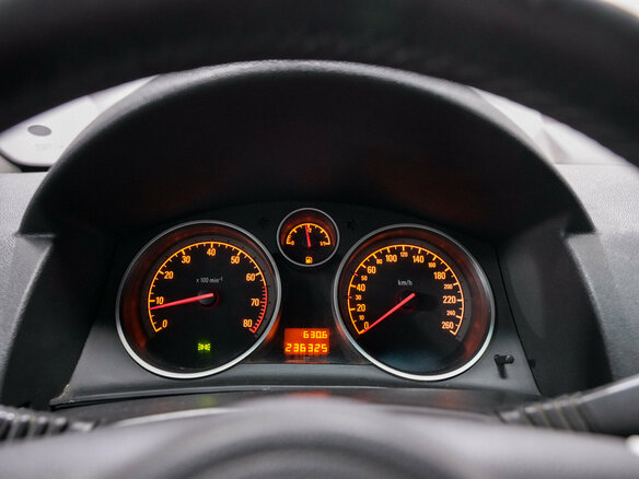 2011 Opel Astra H Рестайлинг, серый, 505000 рублей - вид 13