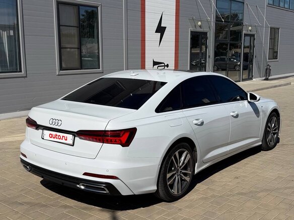 2022 Audi A6 45 TFSI V (C8) Рестайлинг, белый, 5100000 рублей - вид 12