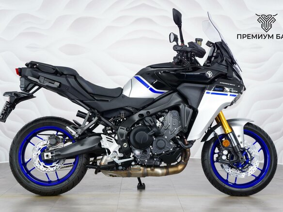 2026 Yamaha Tracer 9, серебристый, 1999000 рублей
