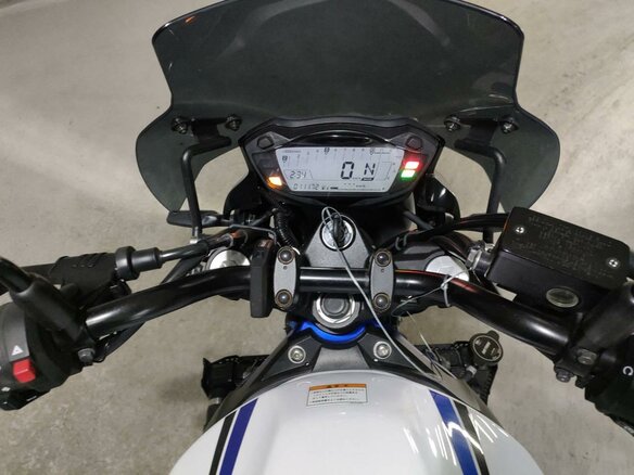 2020 Suzuki SV 650, белый - вид 4