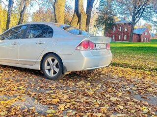 2008 Honda Civic VIII, серебристый, 535000 рублей, вид 4