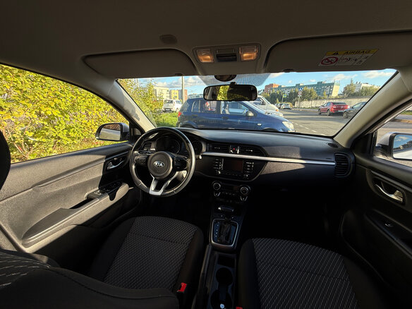 2019 Kia Rio X-Line IV, серебристый - вид 27