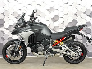 2023 Ducati Multistrada V4, серый, 2399000 рублей, вид 4