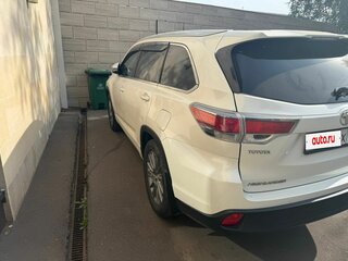 2015 Toyota Highlander III (XU50), белый, 2550000 рублей, вид 4