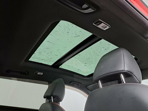 2022 Geely Coolray I, красный, 1740000 рублей - вид 19