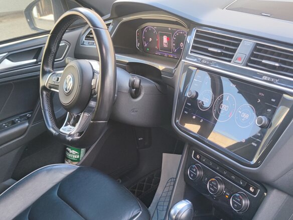 2019 Volkswagen Tiguan II, белый, 3500000 рублей - вид 4