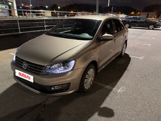 2016 Volkswagen Polo V Рестайлинг, бежевый, 1100000 рублей, вид 3