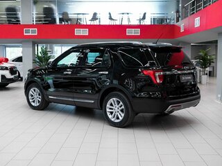 2016 Ford Explorer V Рестайлинг, чёрный, 2190000 рублей, вид 4