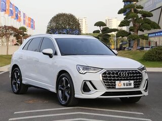 2020 Audi Q3 35 TFSI II (F3), белый, 1870000 рублей, вид 2
