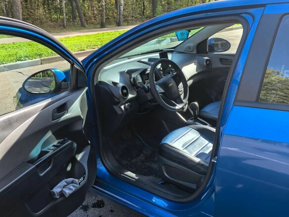 2013 Chevrolet Aveo II, синий, 695000 рублей - вид 7