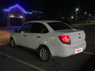 2012 Lada (ВАЗ) Granta I, белый, 119000 рублей, вид 3