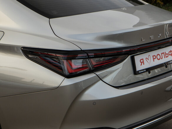 2025 Lexus ES 200 VII Рестайлинг 2, золотистый, 5830000 рублей - вид 12